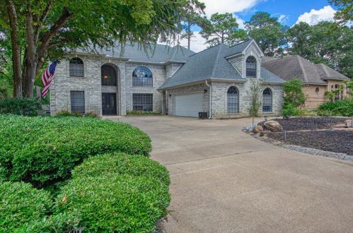 3130 Lake Island Dr, Montgomery TX  77356-8968 exterior