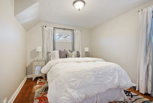 9323 Claremont Ave, Chicago IL 60643-6719 exterior