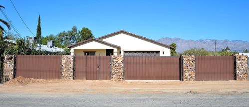 5225 Bellevue St, Tucson, AZ 85712-4805
