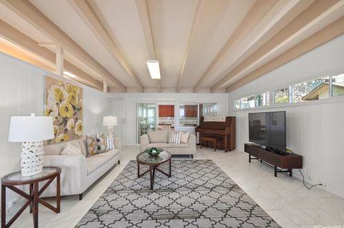 1952 Bertram St, Honolulu HI 96816-2006 exterior