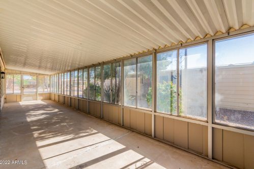 9010 Olive Ln, Chandler AZ  85248-6404 exterior