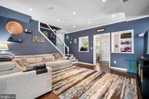 4702 Georgia Ave, Washington, DC 20011-4532