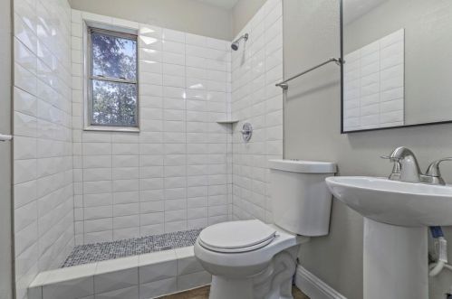 3239 Alaska Ave, Dallas TX  75216-5127 exterior