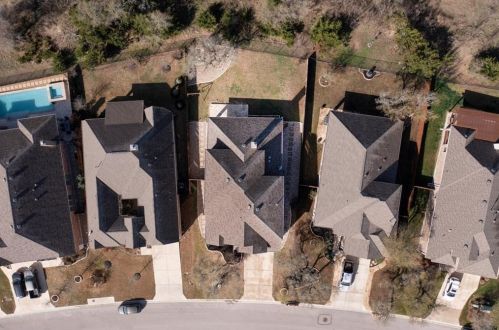 829 Catalina Ln, Austin TX 78737-4715 exterior