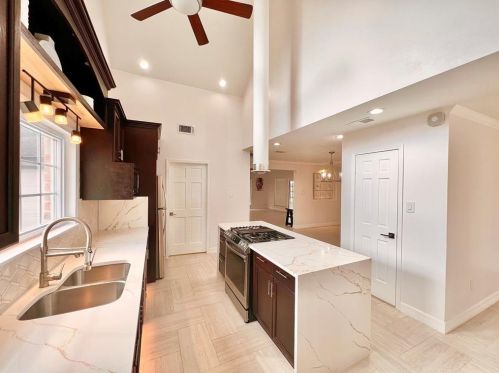 2114 Lazy Grv Dr, Humble TX 77339-3122 exterior