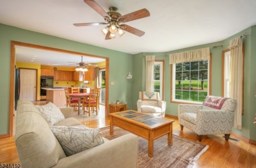 12 Hollyhock Way, Fredon NJ 07860-5371 exterior