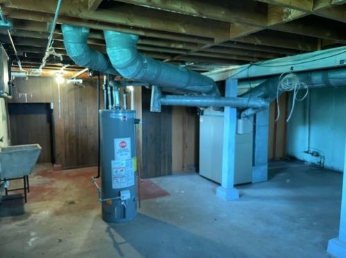 1404 Lorraine Pl, Waukegan IL 60085-1731 exterior