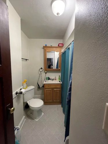 2411 Kinnickinnic Ave, Milwaukee WI 53207-1629 exterior