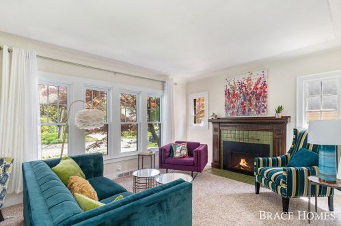 440 Mulford Dr, Grand Rapids MI 49507-3518 exterior