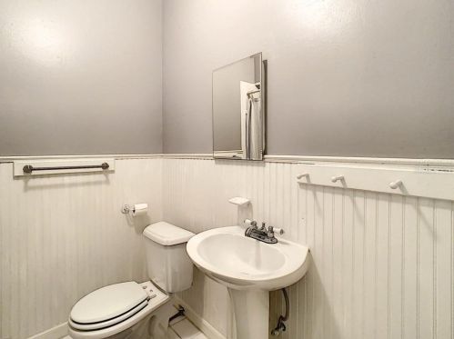 918 Shadowlawn Ave, Tampa FL 33603-2327 exterior