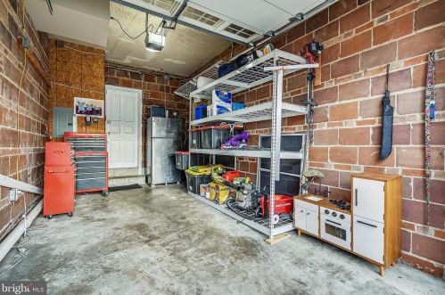 9103 1st Ave, Silver Spring MD 20912-4654 exterior