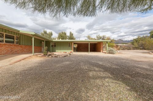 6661 Los Arboles Cir, Tucson AZ  85704-4108 exterior