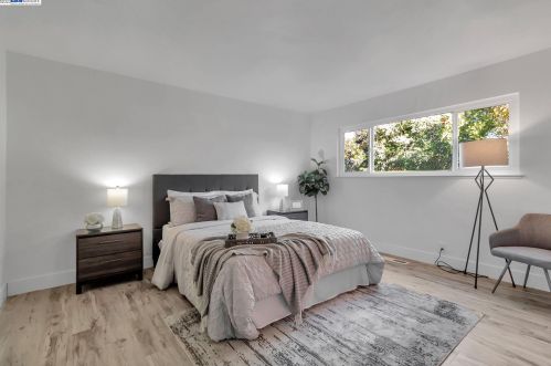 2850 Madeira Way, Concord CA  94523-2023 exterior