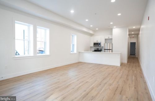 1500 Dickinson St, Philadelphia PA 19146-4757 exterior