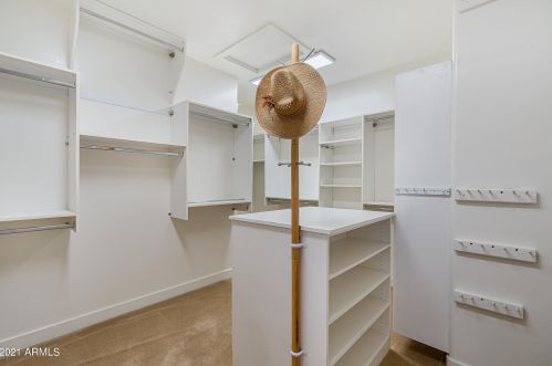 6413 31st St, Phoenix AZ 85008-1127 exterior