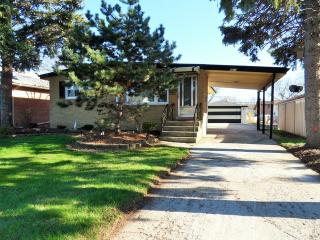 4611 116th Pl, Chicago IL  60803-2255 exterior