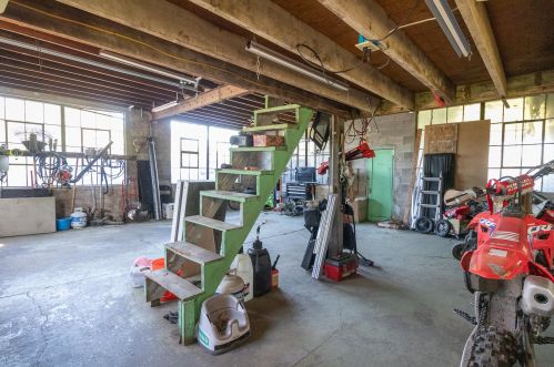 1039 108 St, Byron Township MI 49315-8607 exterior