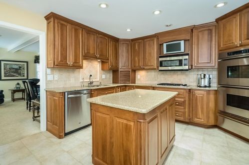 12108 Westwick Pl, Saint Louis MO exterior