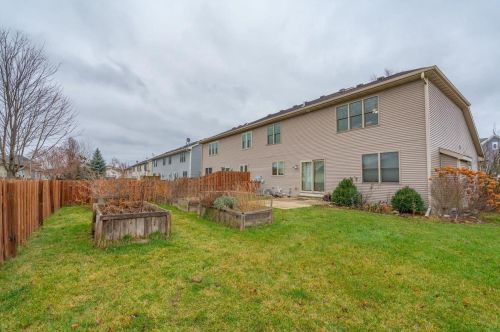 6902 Littlemore Dr, Madison WI  53718-3332 exterior