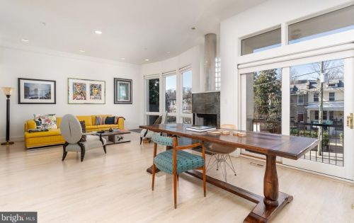 2139 Tunlaw Rd, Washington, DC 20007-2222