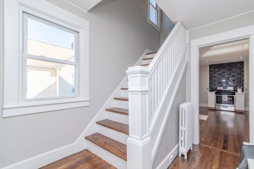 91 Wilber St, Springfield MA 01104-2527 exterior