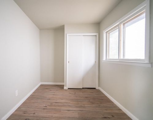 218 60th St, Milwaukee WI  53213-4220 exterior