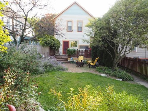 1831 1st St, Milwaukee WI  53204-4004 exterior