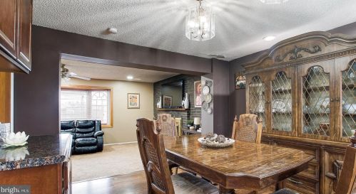 1908 Greymont St, Philadelphia PA 19116-3916 exterior