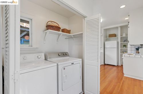 15 Eton Ct, Berkeley CA 94705-2715 exterior