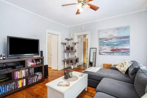 826 Fulton St, Grand Rapids MI 49506-1813 exterior