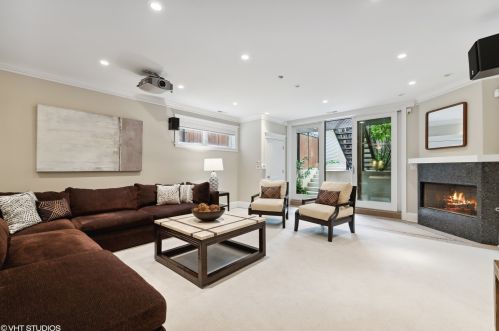 2514 Marshfield Ave, Chicago IL 60614-1907 exterior