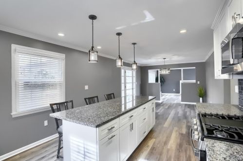 2630 Fairgreen Dr, Pittsburgh PA  15241-2916 exterior