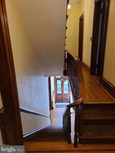 112 State St, Trenton NJ 08609-1629 exterior