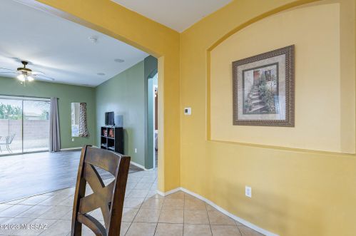 7675 Majestic Palm Ln, Tucson AZ 85756-6112 exterior