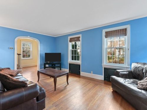 26 Whitford Ave, Providence RI 02908-3355 exterior