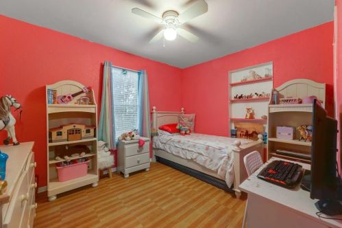 3414 Blumie St, Austin TX 78745-6704 exterior