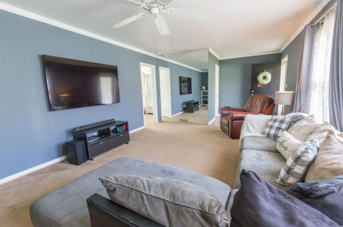 5720 Juanita Dr, Grand Rapids MI 49508-6428 exterior