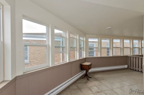 2507 Neva Ave, Chicago IL 60634-4719 exterior