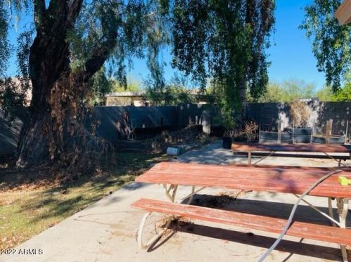 20018 18th Dr, Phoenix, AZ 85027-4248