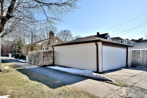 6696 Olympia Ave, Chicago IL 60631-1518 exterior