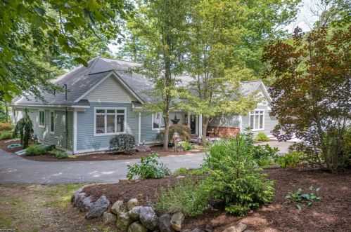 66 Osage Dr, West Milford Lakes, NJ 07480-4543