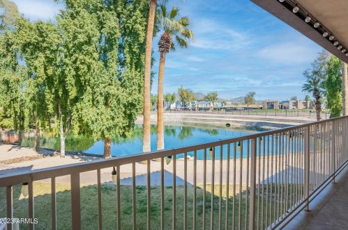 11042 28th Dr, Phoenix AZ  85029-4366 exterior