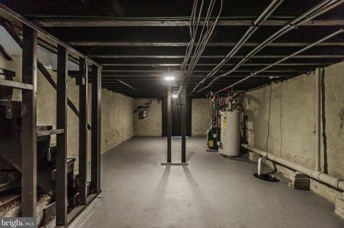 875 49 St, Philadelphia PA 19143-4443 exterior