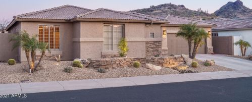 27417 60 Ln, Phoenix AZ 85035-4824 exterior
