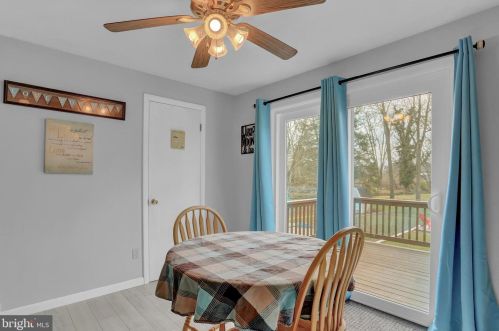 407 Meade Ave, Hanover PA 17331-3622 exterior