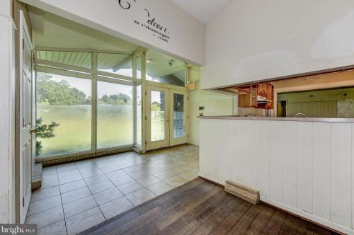 789 Rte 45, Pilesgrove NJ 08098-2528 exterior