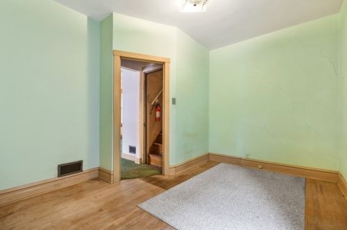 4947 Wellington Ave, Chicago IL 60641-5126 exterior