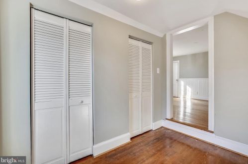 311 Kentucky Ave, Alexandria VA 22305 exterior