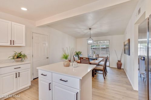 5936 Hawthorne St, Tucson AZ  85711-1528 exterior