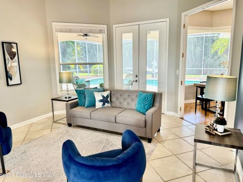 2025 Sykes Crk Dr, Merritt Island FL 32953-3066 exterior